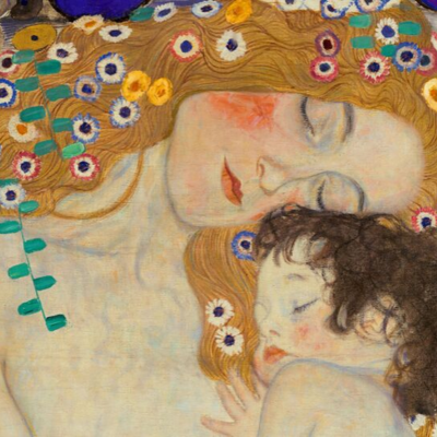 'œuvre "La mère et l'enfant" de Gustave Klimt est un tableau peint en 1905, on peut voir une jeune mère allongée sur un lit avec son enfant sur le ventre. Cette oeuvre illustre parfaitement la fête des mère.